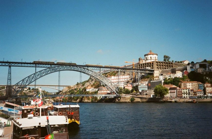 Porto in 3 Dagen: Een Complete Reisgids